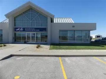 Cozy 330 12 Highway, Steinbach, MB, R5G 1T6 commercial for s.