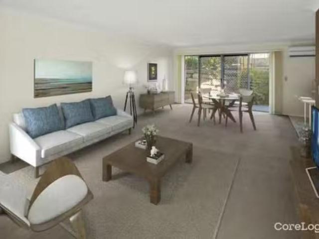 Cheap 33/1 Belongil Street, Pacific Pines, QLD 4211