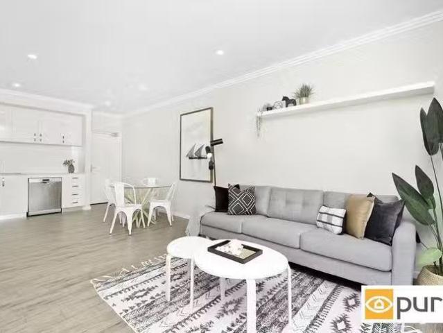 Charming 3/32 Halley Street, Innaloo, WA 6018