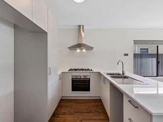 New 3/7 Newton Street, Bayswater, WA 6053