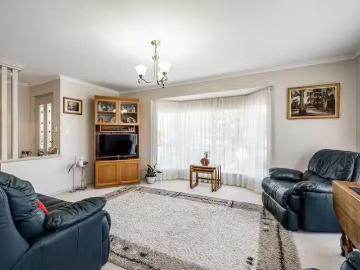 Deal! 37 Nicolas Baudin Drive, Encounter Bay, SA 5211