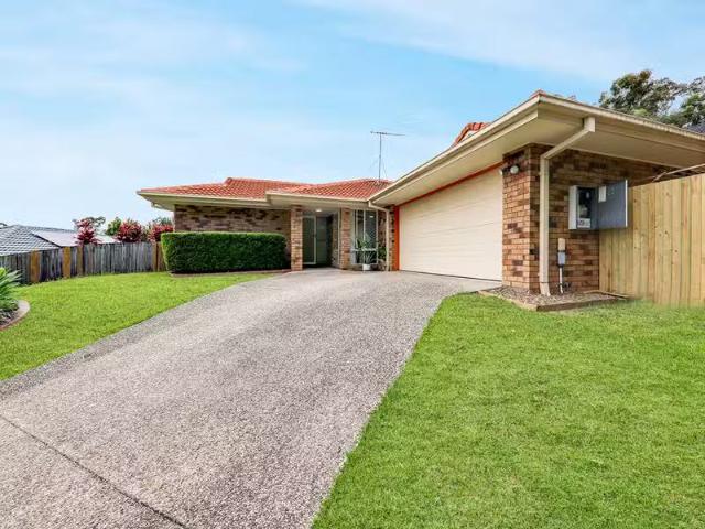 Just in! 37 Pettys Road, Everton Hills QLD 4053
