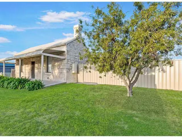 For Rent! 37 Stevenson Street, Port Lincoln, SA 5606