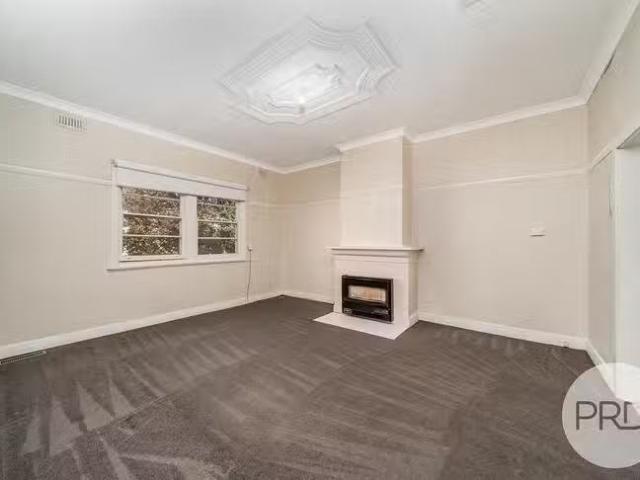 Rental! 340 Edward Street, Wagga Wagga, NSW 2650