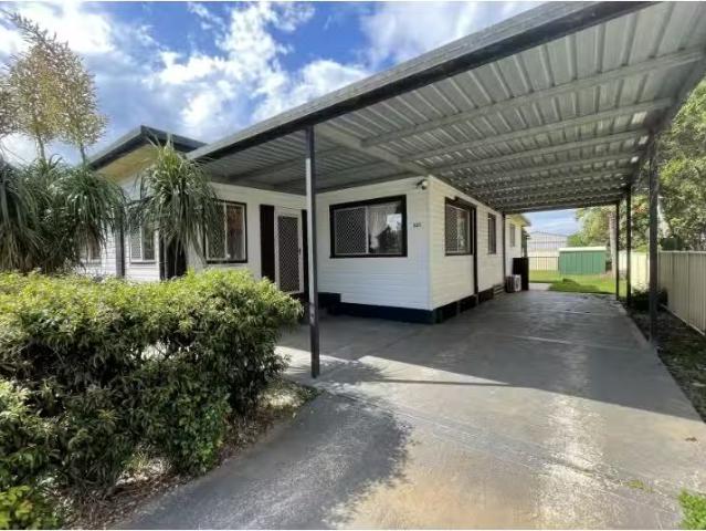 Unique 340 Fry Street, Grafton House for rent Listed by Brook.