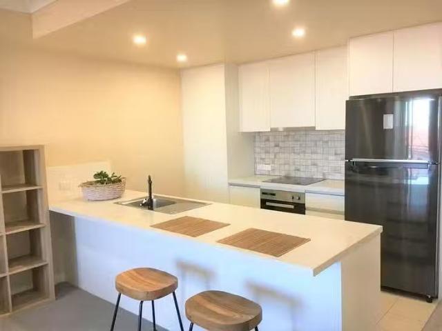 Cozy 34/10 Quarry Street, Fremantle, WA 6160