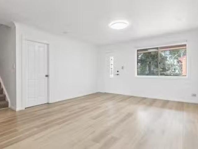 Cozy 3/4 6 Wiggs Road, Riverwood, NSW 2210