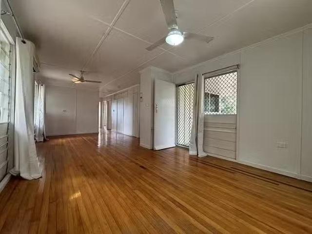 Charming 34 Hodges Crescent, Vincent, QLD 4814