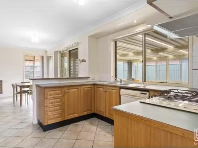 New 34 Mataram Road, WOONGARRAH House for rent Listed by Crai.