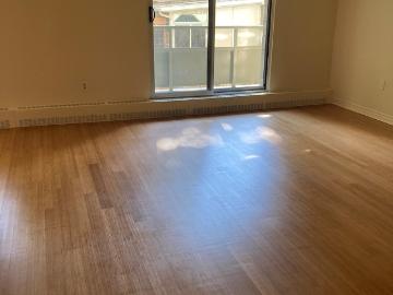 Stoney Creek, Hamilton, Ontario - Balcony