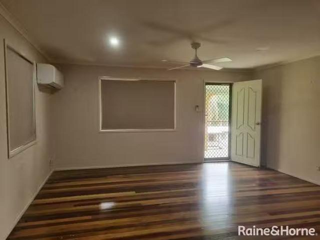 Charming 35 Sandpiper Avenue, New Auckland, QLD 4680