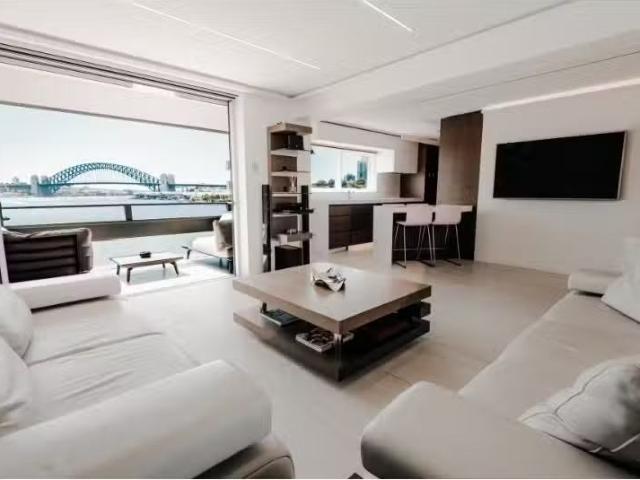 Cozy 36/3 Gallimore Avenue, Balmain East Apartment for rent L.