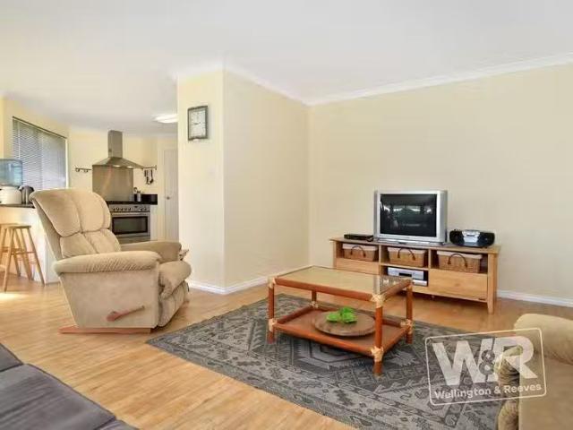 Unique 36 Nambucca Rise, Lower King, WA 6330