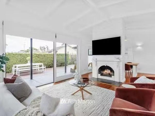 Cozy 36 Scoble Street, Frankston South, VIC 3199