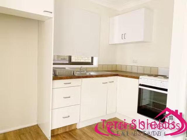 Cheap 3/6 Stafford Street, Warren, NSW 2824