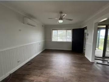 New 38 Young Avenue, Nowra House for rent Listed by Christoph.