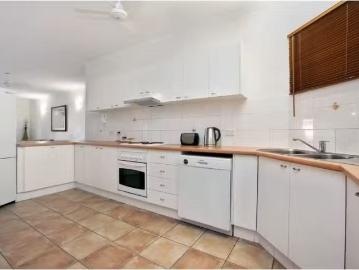 Cheap 3/8 Finniss Street, Darwin City Apartment for rent List.