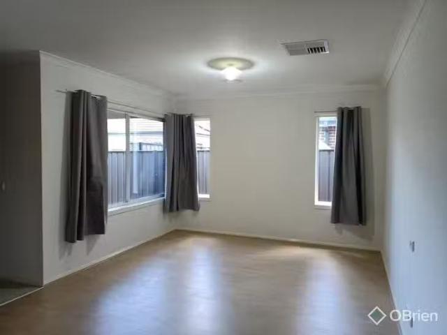Charming 38 Foleys Road, Derrimut, VIC 3026
