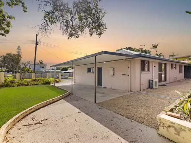 For Rent! 39 Warung Avenue, Maroochydore, QLD 4558