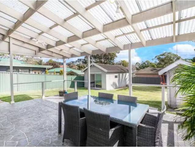 Charming 39 Auburn Street, SUTHERLAND House for rent Listed b.