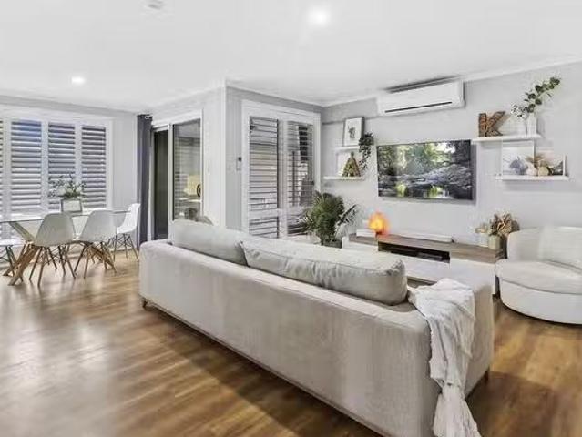 Cheap 39 Harrington Close, Watanobbi, NSW 2259