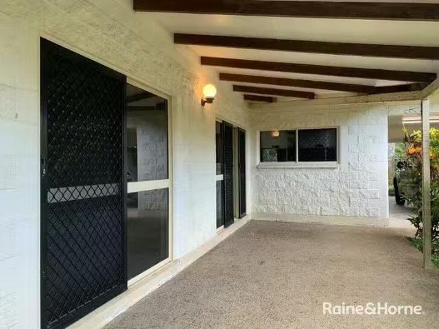 Rental! 39 Middlemiss Street, Mossman, QLD 4873