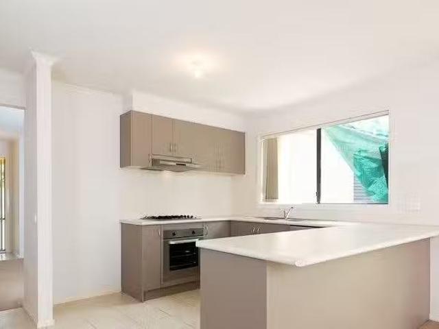 Charming 3 Mariners Way, Hastings, VIC 3915 House for Rent