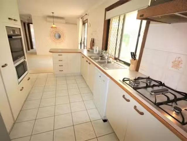 Just in! 3 Nardu Court, Currimundi, QLD 4551