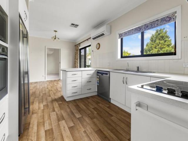 For Rent 3 Bedroom Apartment Millicent SA DS105987094