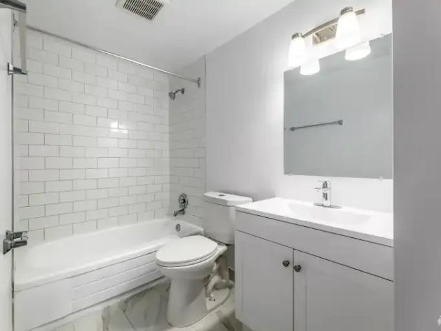 For Rent 3 Bedroom Apartment Mississauga ON DLS105047507