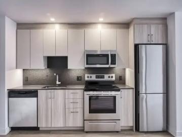 For Rent 3 Bedroom Apartment Montreal QC DS103541597