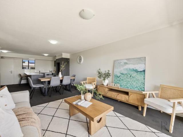 For Rent 3 Bedroom Apartment Mountain Creek QLD DS105011312