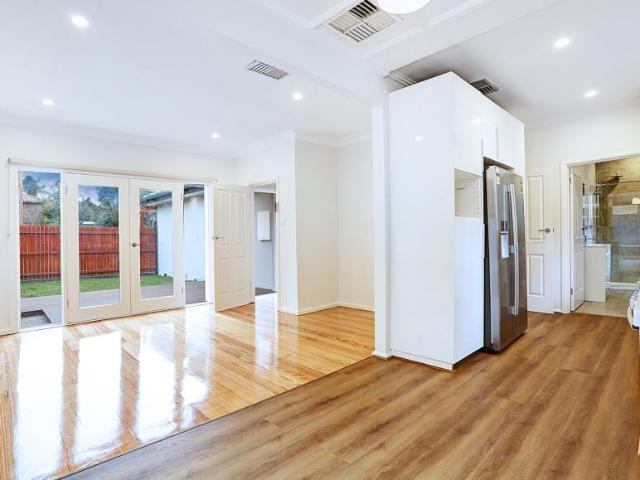For Rent 3 Bedroom Apartment Oakleigh VIC DS104786039