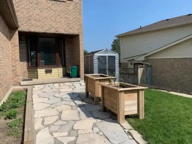 For Rent 3 Bedroom Apartment Barrie ON DS99973137
