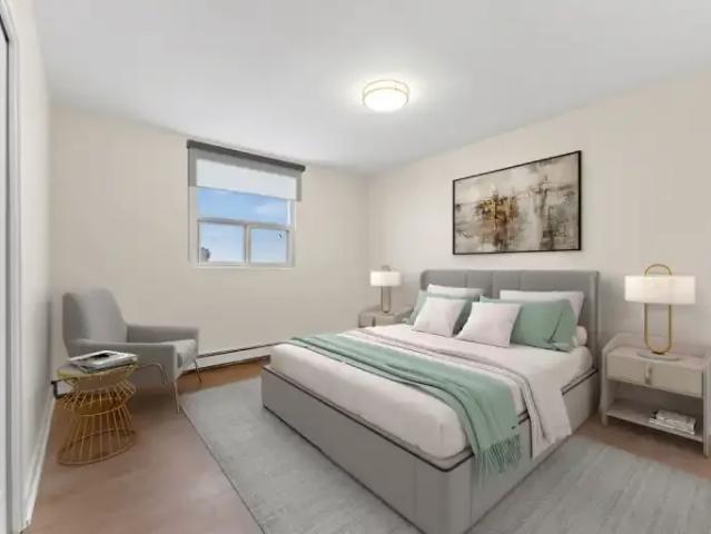 For Rent 3 Bedroom Apartment Brantford ON DS103060274