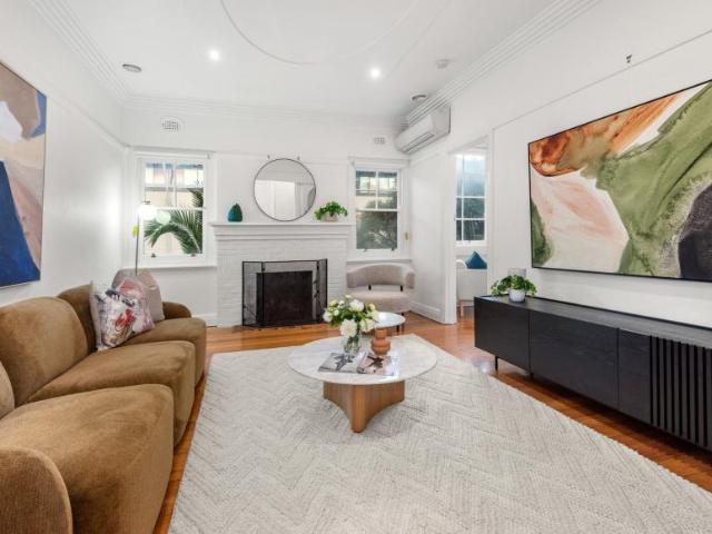 For Rent 3 Bedroom Apartment Brighton VIC DS105819701