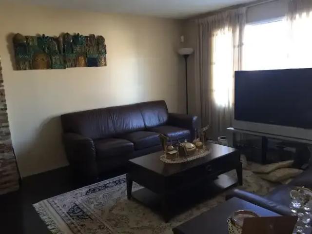 For Rent 3 Bedroom Apartment Calgary AB DS103920314