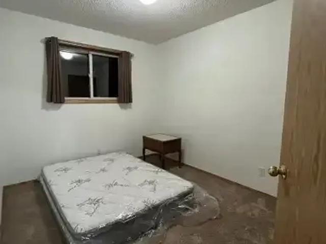 For Rent 3 Bedroom Apartment Calgary AB DS104470710