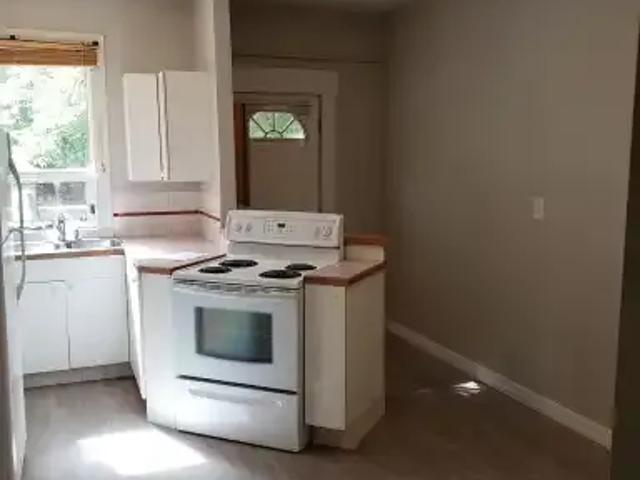 For Rent 3 Bedroom Apartment Calgary AB DS104506733