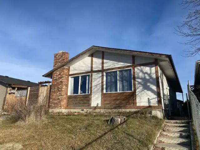 For Rent 3 Bedroom Apartment Calgary AB DS104794479