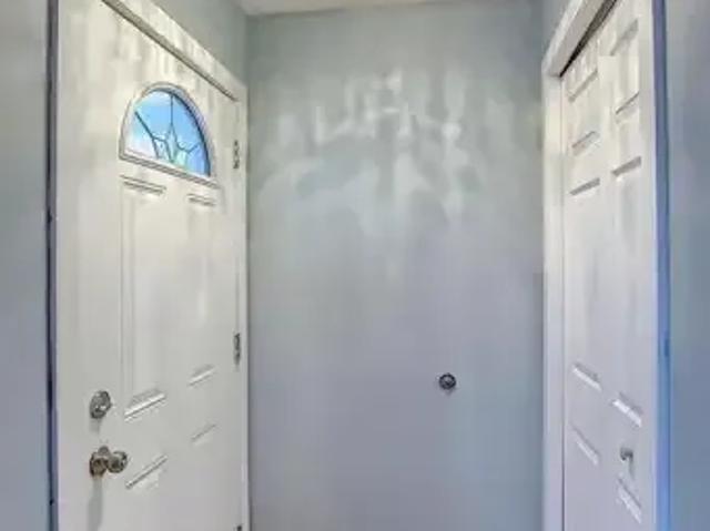For Rent 3 Bedroom Apartment Calgary AB DS104888617