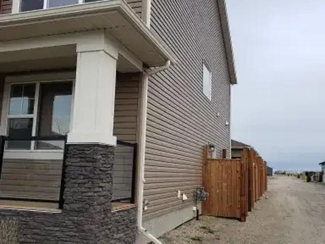 For Rent 3 Bedroom Apartment Calgary AB DS104956708