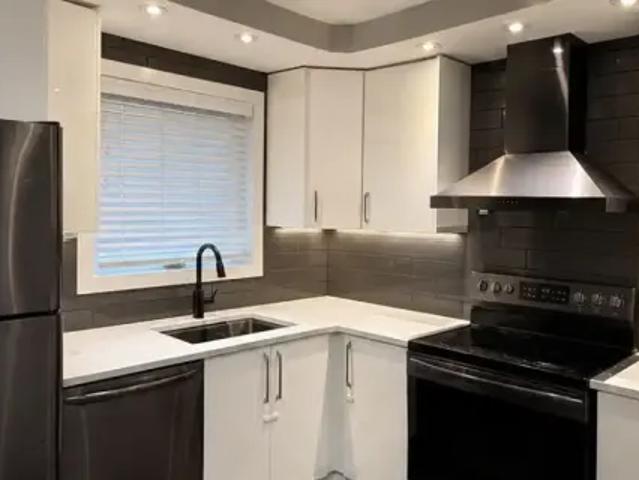 For Rent 3 Bedroom Apartment Calgary AB DS104957624