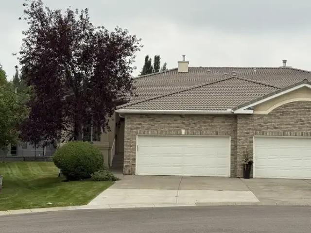 For Rent 3 Bedroom Apartment Calgary AB DS104972816