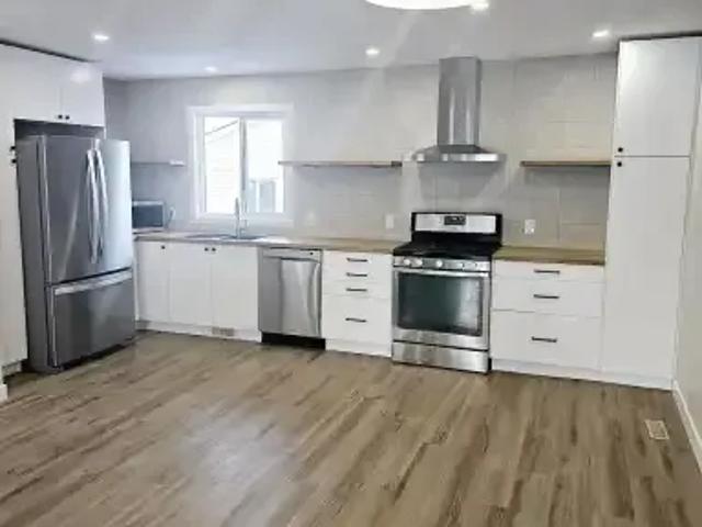 For Rent 3 Bedroom Apartment Calgary AB DS104985489