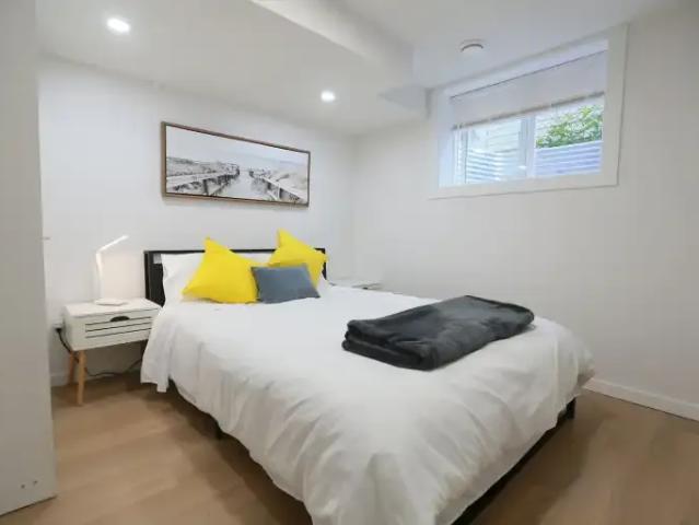 For Rent 3 Bedroom Apartment Calgary AB DS104985844