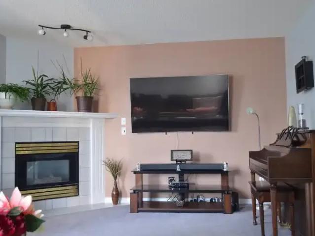 For Rent 3 Bedroom Apartment Calgary AB DS104985885