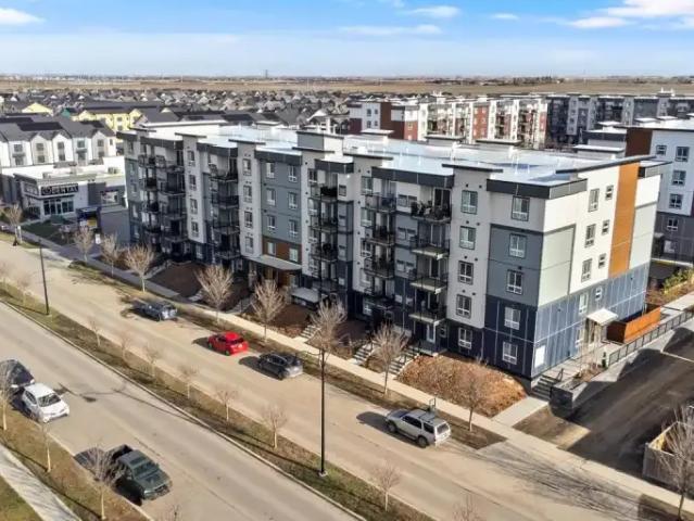 For Rent 3 Bedroom Apartment Calgary AB DS104985061