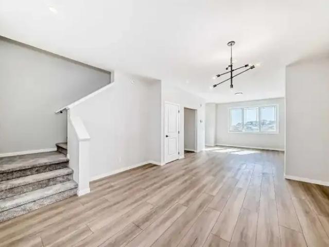For Rent 3 Bedroom Apartment Calgary AB DS104991599