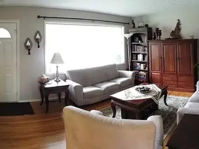For Rent 3 Bedroom Apartment Calgary AB DS104179807